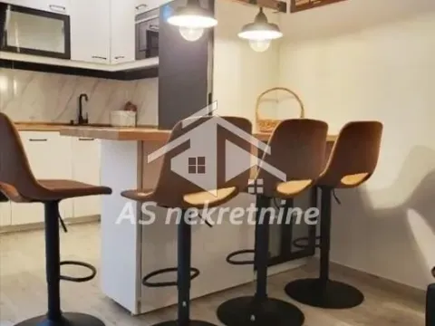 Izdavanje, dvosoban stan, 50m², Voždovac Sve Podlokacije, Beograd - image 5