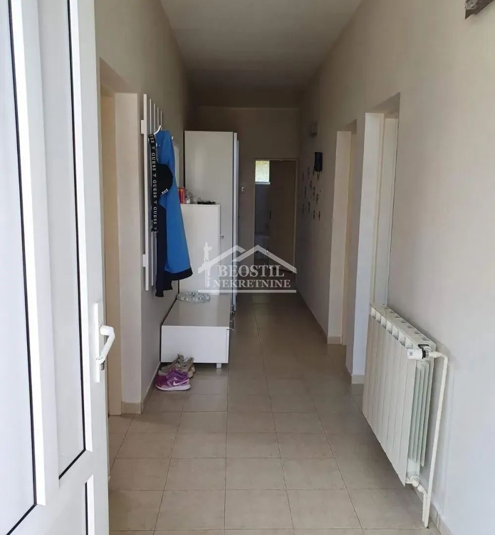 Prodaja, kuća, 155m², Ovča, Palilula Sve Podlokacije