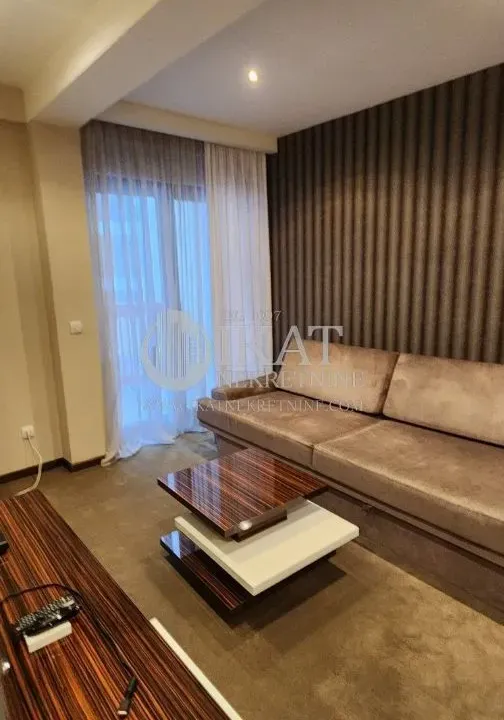 Prodaja, jednosoban stan, 47m², Centar, Zlatibor