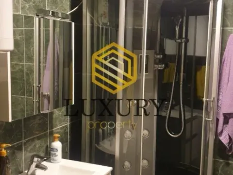 Izdavanje, jednosoban stan, 57m², City Kvart, Podgorica - image 2