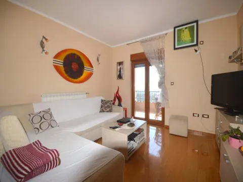 Sale, two bedroom apartment, 90m², Žanjice, Herceg Novi - image 3