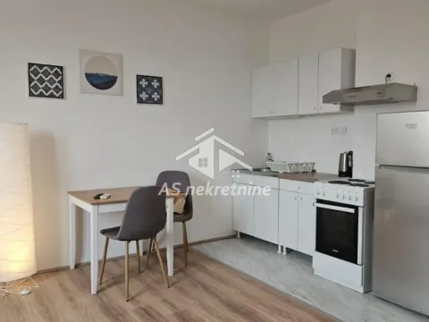 Rent, two bedroom apartment, 47m², Đeram Pijaca, Beograd - image 7