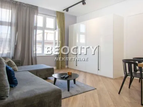 Prodaja, trosoban stan, 73m², Knez Mihajlova Centar, Centar Sve Podlokacije - image 2