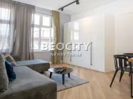 Prodaja, trosoban stan, 73m², Knez Mihajlova Centar, Centar Sve Podlokacije - image 2