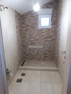 Prodaja, kuća, 272m², Zemun Gornji Grad, Zemun Sve Podlokacije - image 16