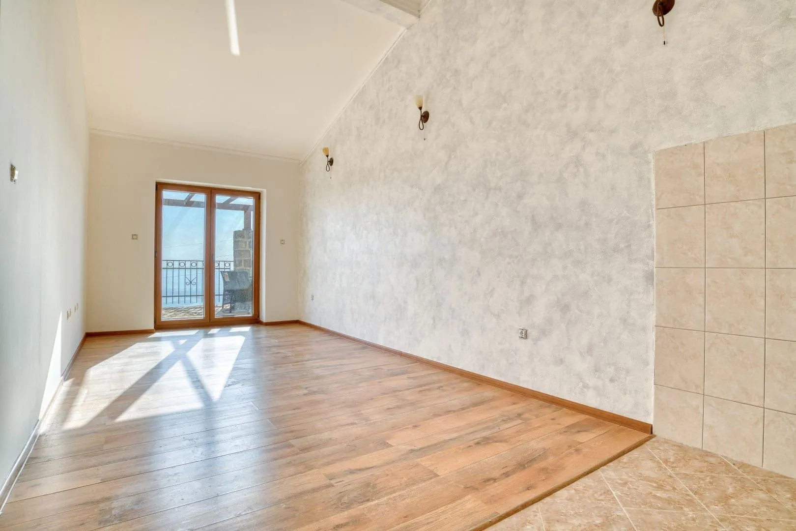 Sale, house, 388m², Petrovac, Budva