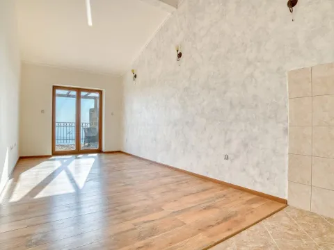 Prodaja, kuća, 388m², Petrovac, Budva - image 17