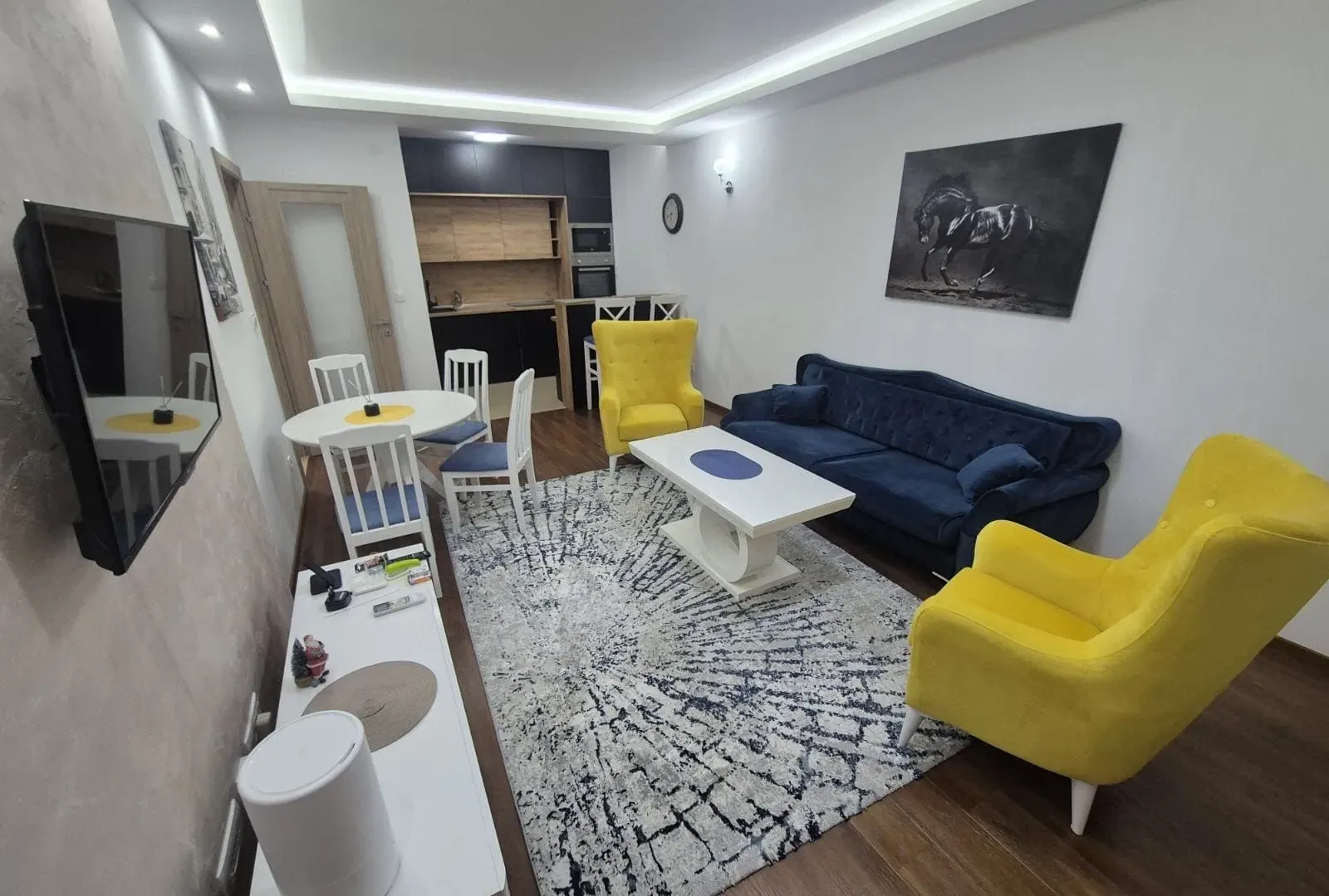 Rent, two bedroom apartment, 70m², Master Kvart, Podgorica