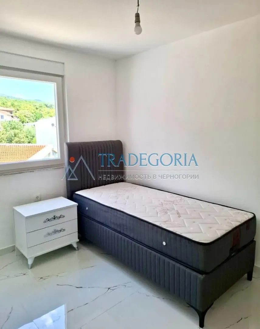 Prodaja, trosoban stan, 110m², Dobra Voda, Bar