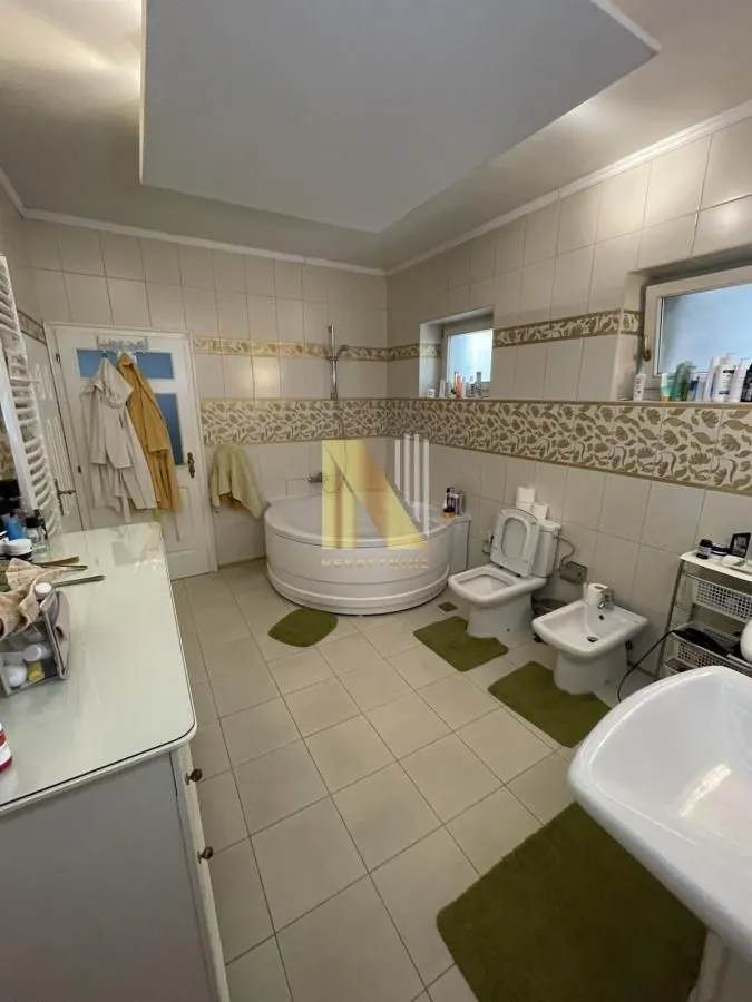 Rent, house, 340m², Futog, Novi Sad Sve Podlokacije