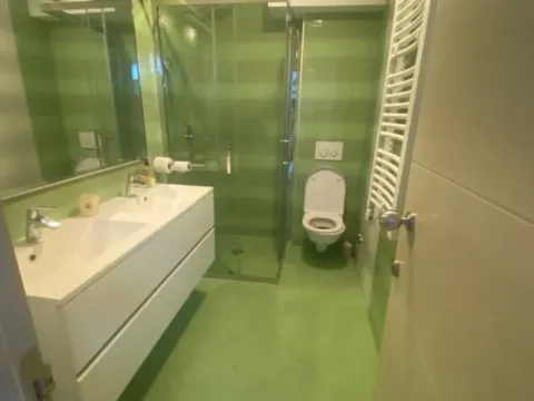 Izdavanje, četvorosoban stan, 120m², Babin Do, Budva - image 8