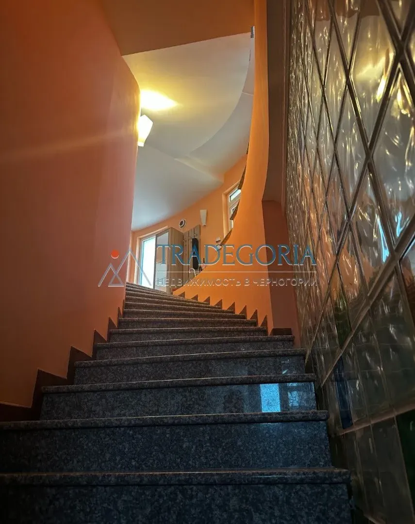 Sale, house, 859m², Dobra Voda, Bar