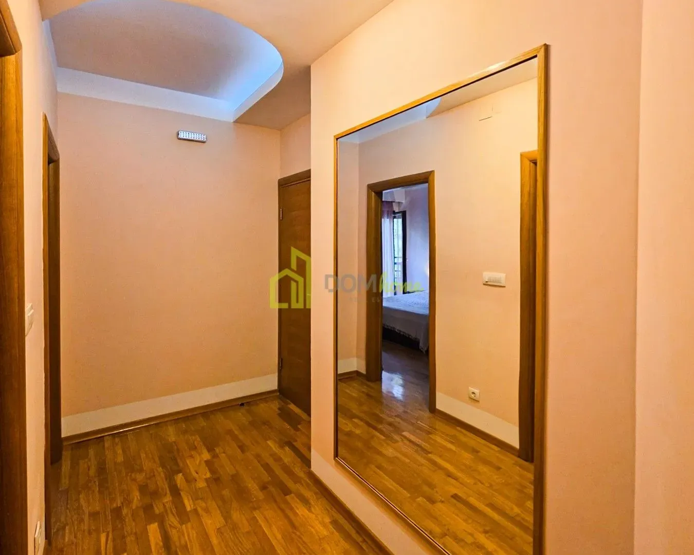 Prodaja, trosoban stan, 197m², Vezirov Most, Podgorica