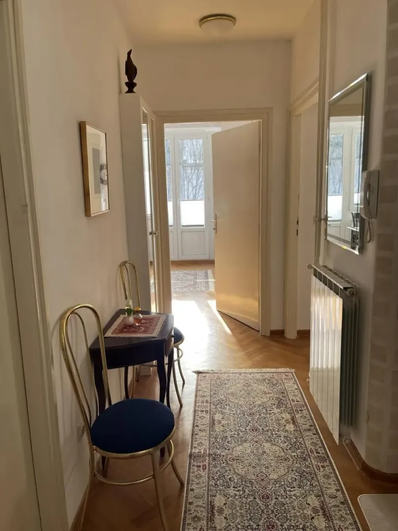 Rent, two bedroom apartment, 55m², Stari Grad, Beograd
