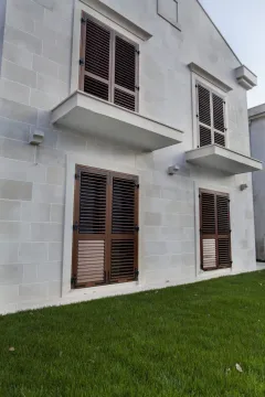 Prodaja, četvorosoban stan, 196m², Dobrota, Kotor - image 10