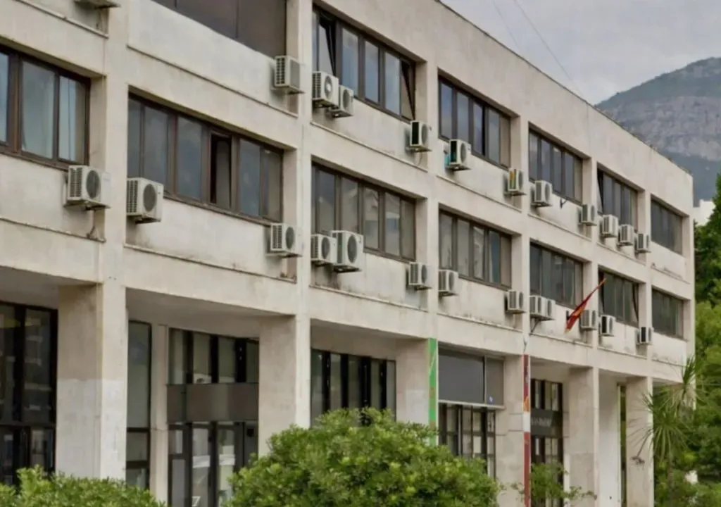 Sale, office space, 47m², Centar, Bar