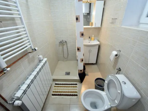 Izdavanje, kuća, 80m², Selišta, Kolašin - image 10