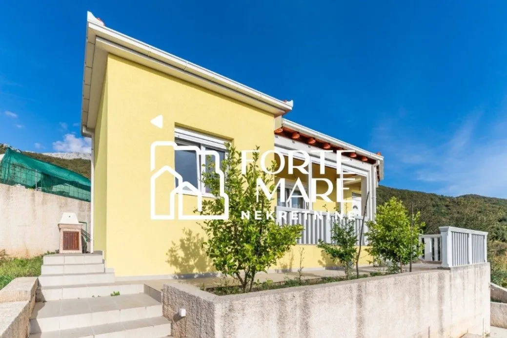 Sale, house, 68m², Ratiševina, Herceg Novi