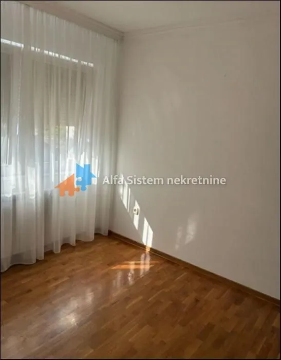 Rent, three bedroom apartment, 75m², Voždovac Sve Podlokacije, Beograd