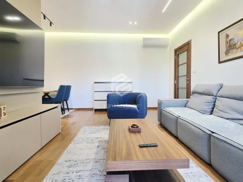 Rent, two bedroom apartment, 65m², Vezirov Most, Podgorica - image 6