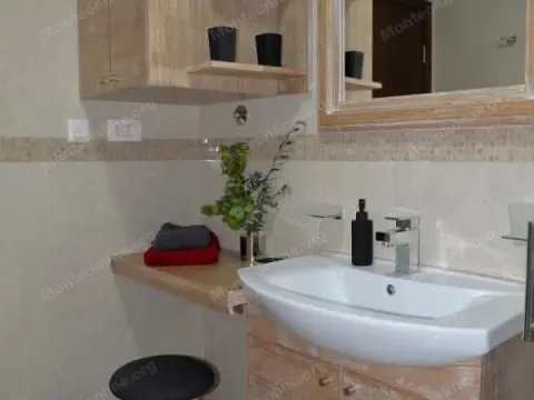 Prodaja, dvosoban stan, 110m², Donja Lastva, Tivat - image 18