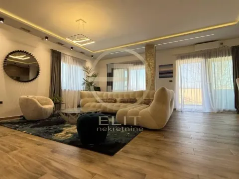 Prodaja, kuća, 165m², Petrovaradin, Novi Sad - image 3