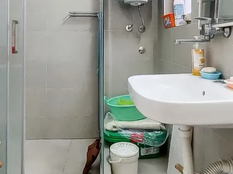 Prodaja, trosoban stan, 74m², Aleksinac, Niš - image 8