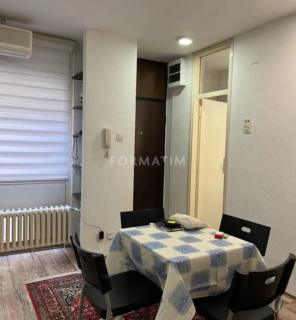 Prodaja, dvosoban stan, 47m², Novi Beograd Blok 23, Novi Beograd Sve Podlokacije