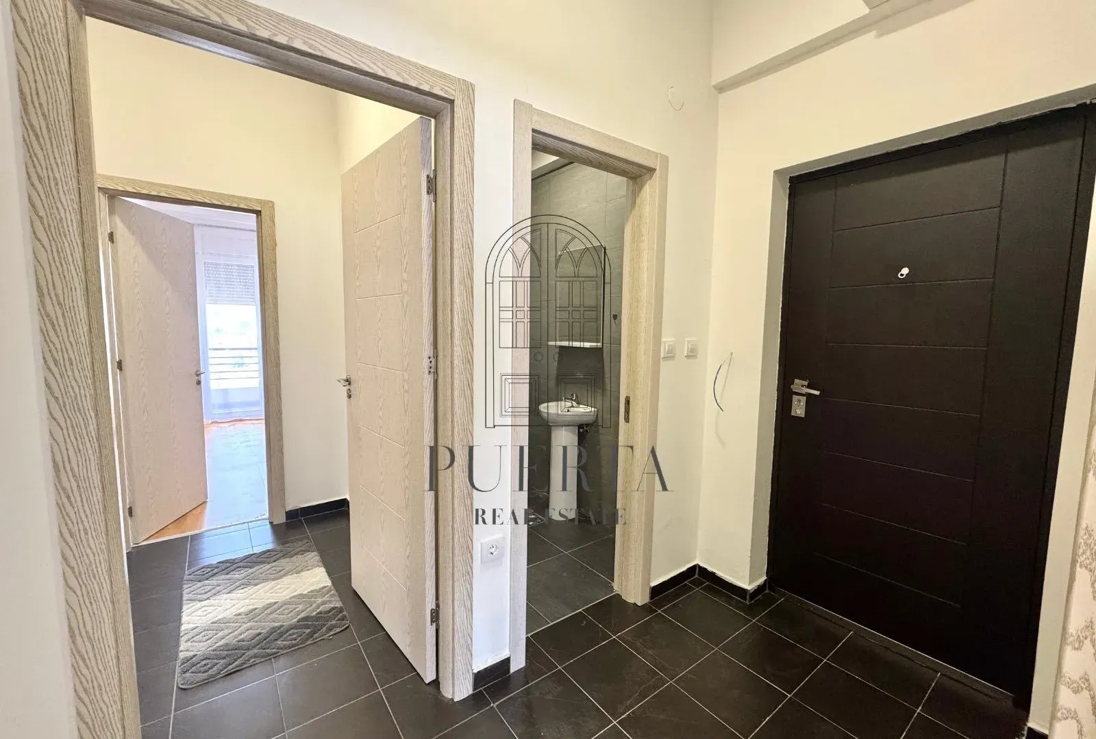 Rent, two bedroom apartment, 82m², Ljubović, Podgorica