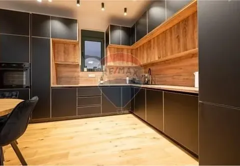 Prodaja, kuća, 660m², Kunje, Bar - image 8