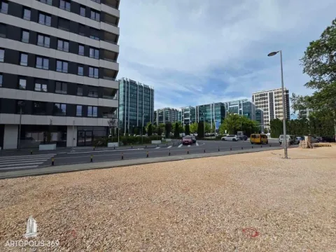 Sale, two bedroom apartment, 49m², Novi Beograd Blok 65, Novi Beograd Sve Podlokacije - image 2