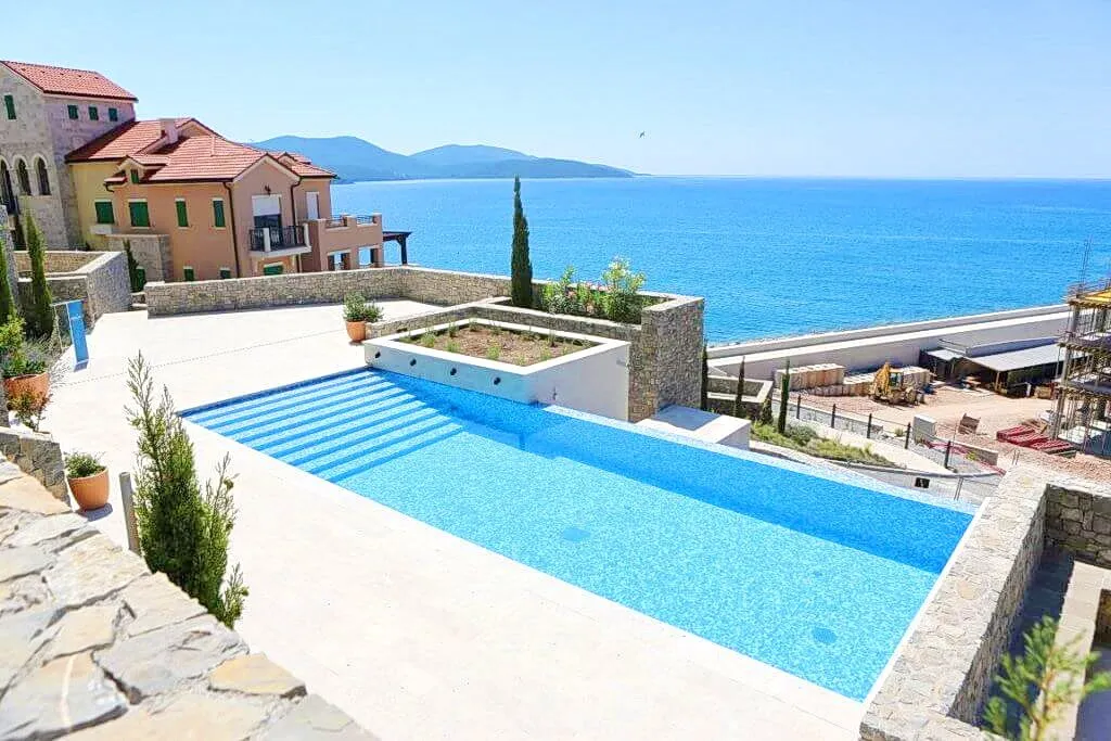 Prodaja, stan, 74m², Tivat, Crna Gora