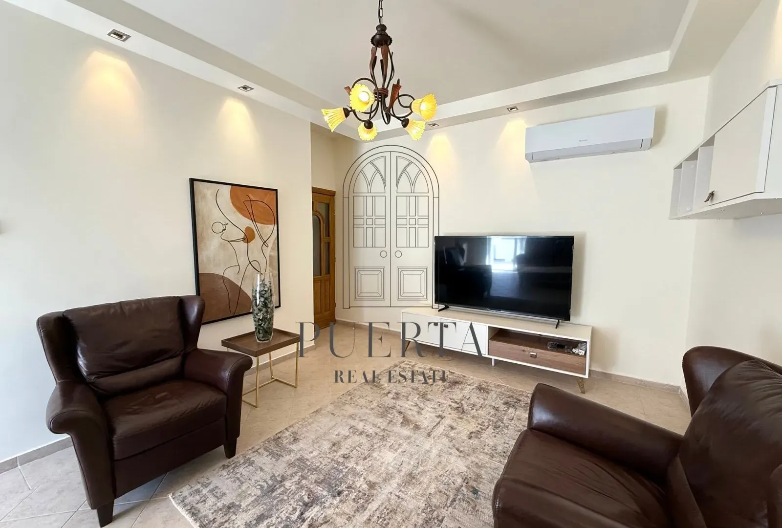 Izdavanje, trosoban stan, 114m², Preko Morače, Podgorica