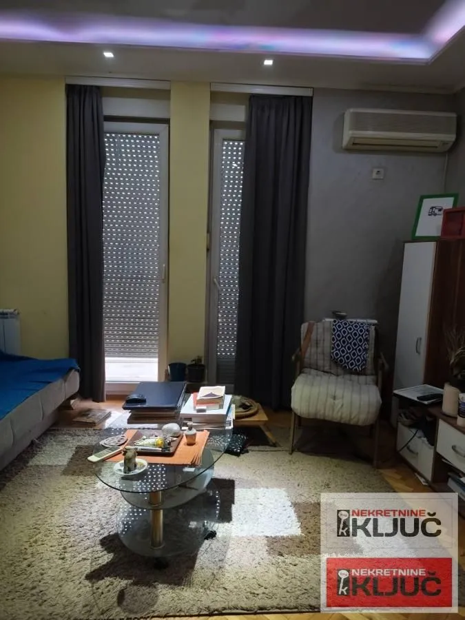 Sale, studio apartment, 24m², Bulevar Oslobodjenja, Novi Sad Sve Podlokacije