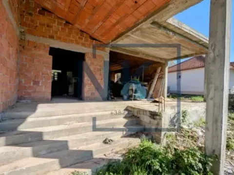 Prodaja, kuća, 165m², Vranići, Podgorica - image 9