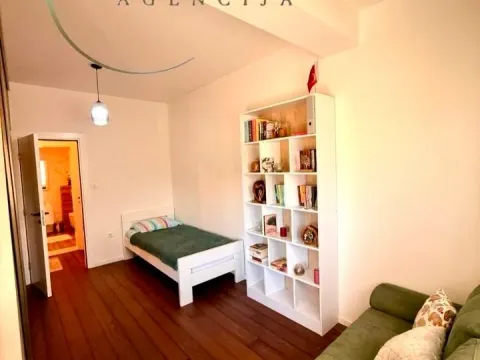 Rent, two bedroom apartment, 70m², Preko Morače, Podgorica - image 8