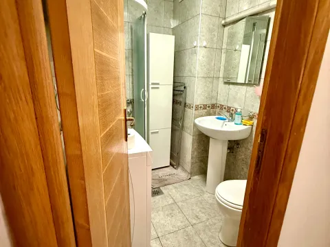 Rent, one bedroom apartment, 50m², Stari Aerodrom, Podgorica - image 10