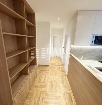 Izdavanje, četvorosoban stan, 95m², Crveni Krst, Beograd - image 4