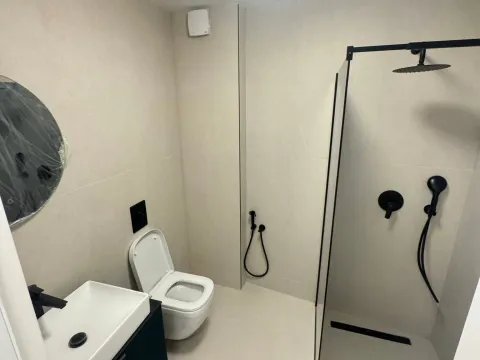 Rent, one bedroom apartment, 53m², Centar, Bar - image 8