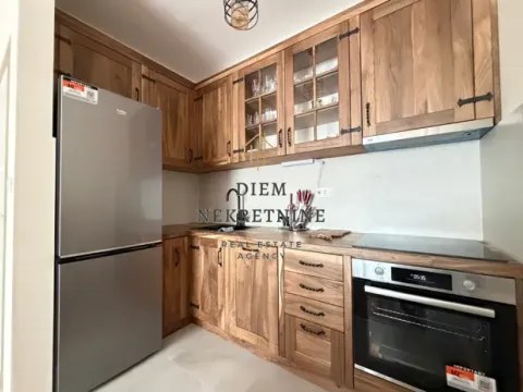 Izdavanje, jednosoban stan, 50m², Central Point, Podgorica - image 6