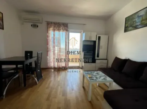 Prodaja, stan, 29m², City Kvart, Podgorica - image 12