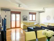 Prodaja, trosoban stan, 105m², Stari Aerodrom, Podgorica - image 5