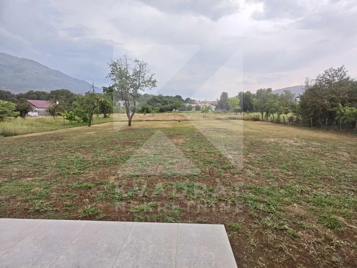Prodaja, plac, 600m², Grlić, Danilovgrad
