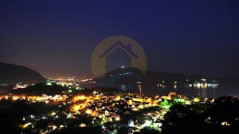 Prodaja, kuća, 319m², Herceg Novi, Crna Gora