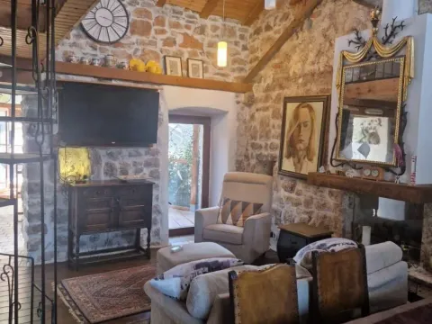 Sale, house, 100m², Đuraševići, Tivat - image 3