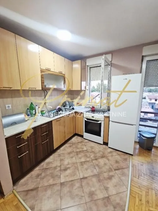 Prodaja, trosoban stan, 69m², Palilula Sve Podlokacije, Beograd