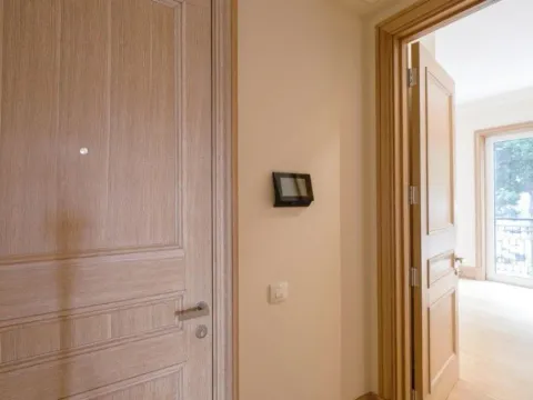 Prodaja, dvosoban stan, 100m², Porto Montenegro, Tivat - image 2