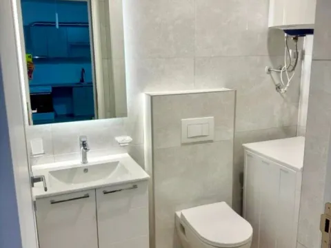 Rent, one bedroom apartment, 46m², Stari Aerodrom, Podgorica - image 7