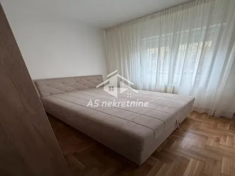 Rent, apartment, 57m², Južni Bulevar, Vračar Sve Podlokacije - image 7