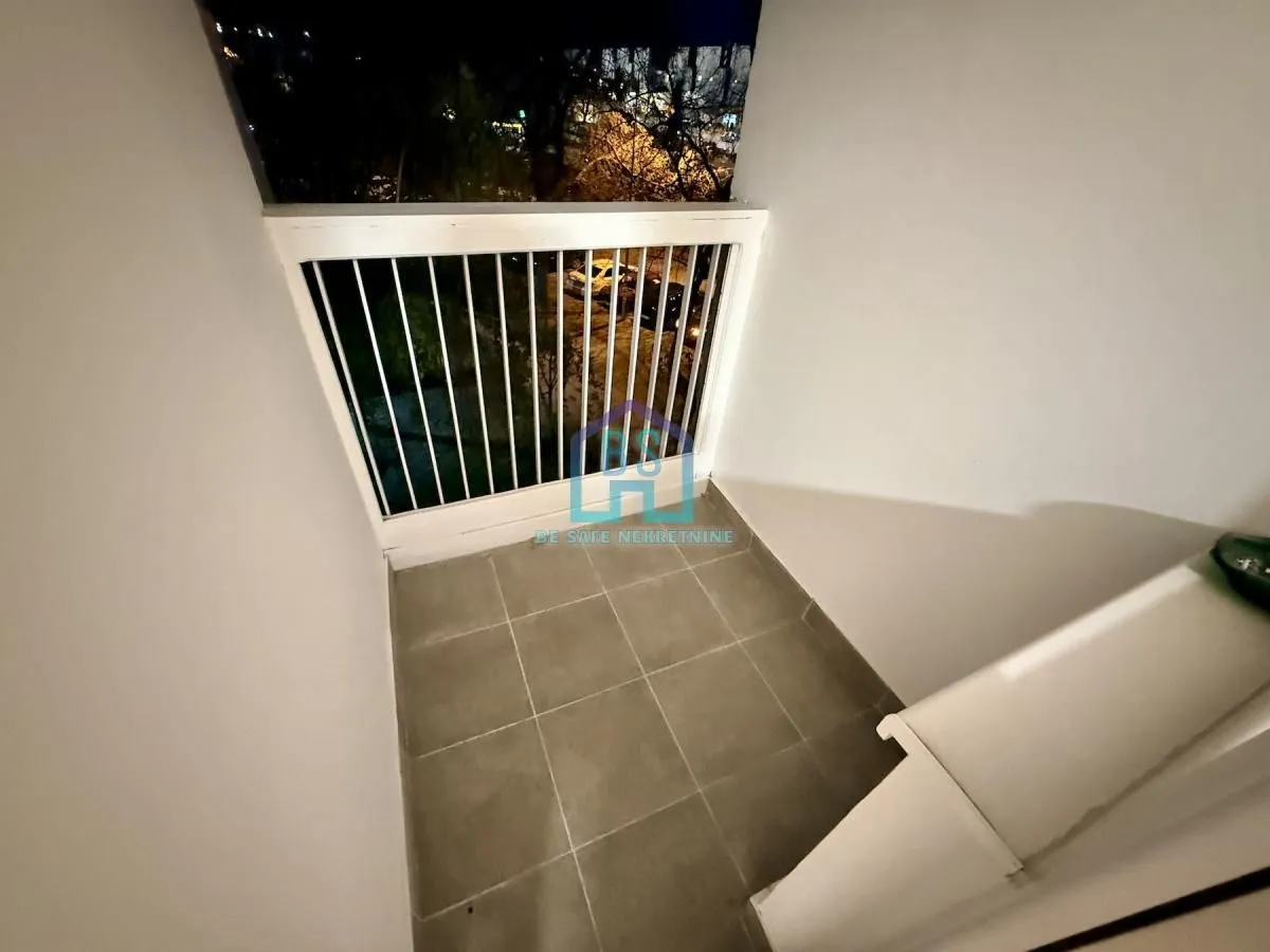 Prodaja, dvosoban stan, 54m², Sajmište, Novi Sad